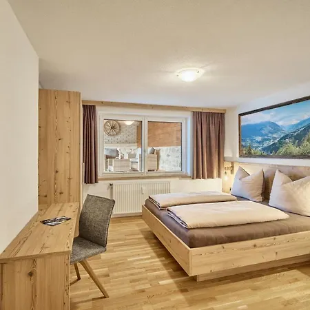 Apartment Bock *